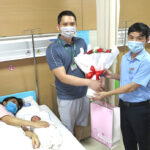 Đón em bé đầu tiên ra đời bằng phương pháp thụ tinh trong ống nghiệm (IVF) tại Bệnh viện Sản Nhi tỉnh Phú Thọ.